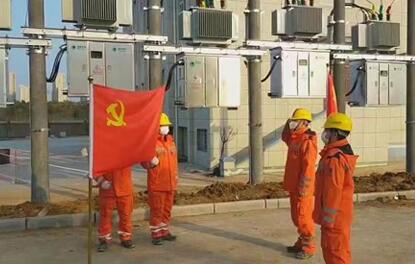 “火線”入黨，在湖北保衛(wèi)戰(zhàn)的戰(zhàn)場上接受組織的考驗