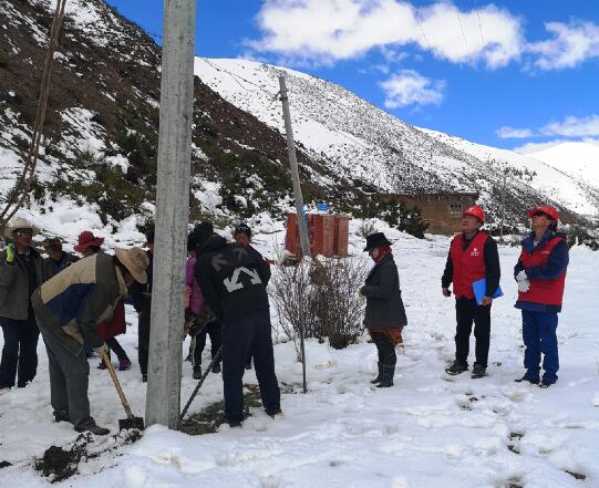 國網(wǎng)南充供電公司援藏幫扶小組：突遭特大暴風(fēng)雪，全力組織搶險應(yīng)對