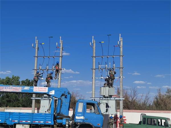 阿拉善電業(yè)局烏力吉供電分局 戍守邊防，電力護(hù)航