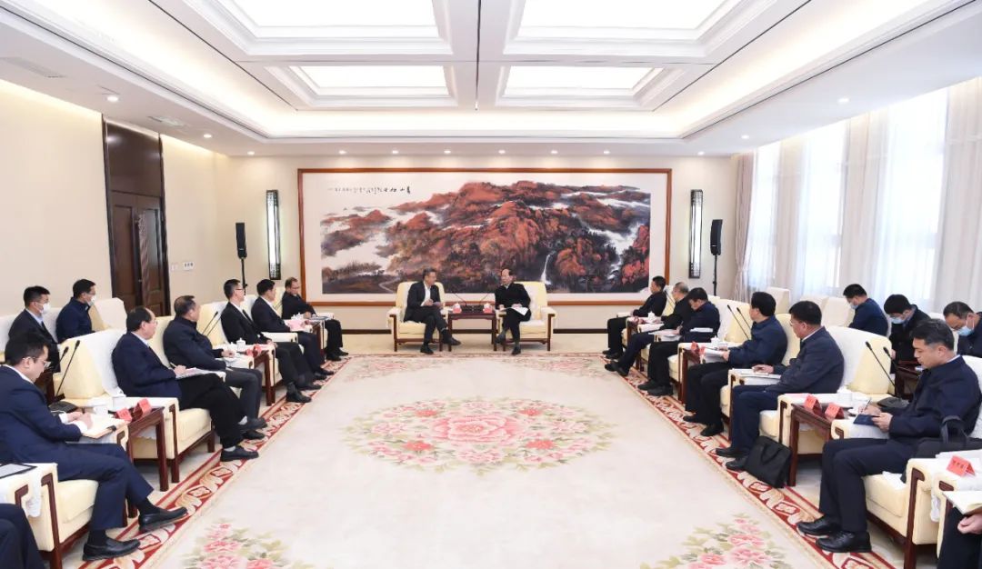 錢智民、江毅拜會(huì)內(nèi)蒙古自治區(qū)黨委書記、人大常委會(huì)主任石泰峰