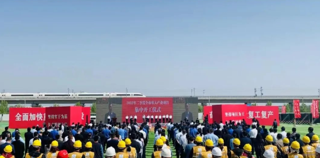 東方日升、晶科、阿特斯同時擴產(chǎn)！