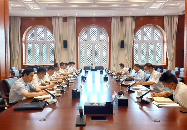 丁焰章拜訪國家能源局黨組書記、局長章建華