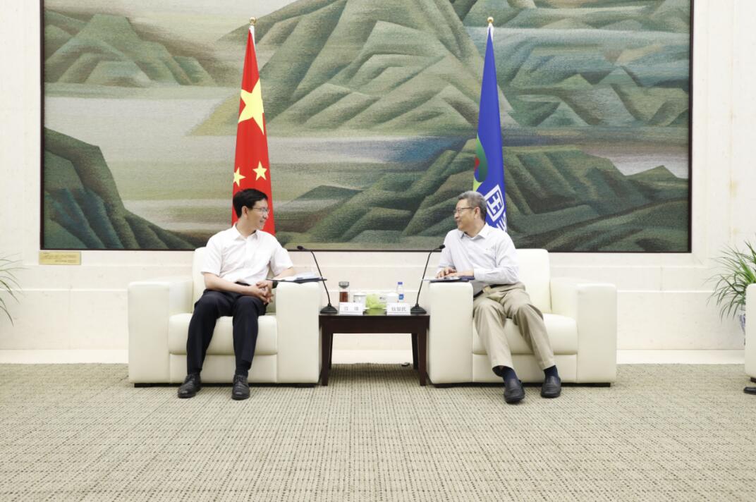 錢(qián)智民會(huì)見(jiàn)西藏自治區(qū)黨委常委、常務(wù)副主席任維