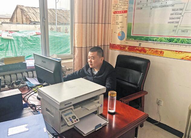 駐村書記王維：“村民需要啥，我們就干啥”