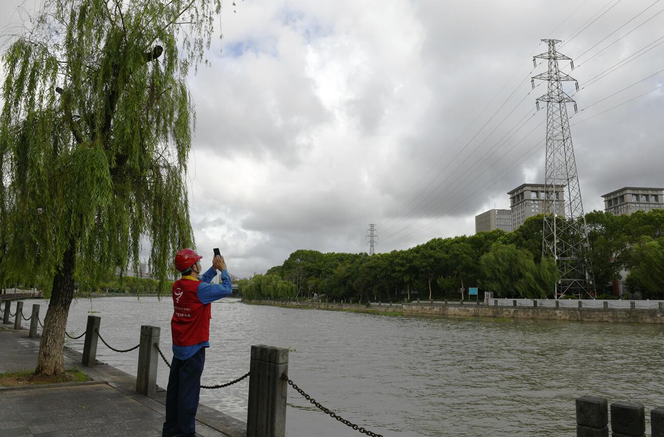 臺(tái)風(fēng)來(lái)襲、疫情突起 余姚供電全力筑牢“雙防線(xiàn)”