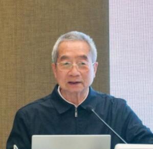 周大地：動(dòng)力電池發(fā)展迅猛，氫燃料或?qū)⒊鼍? /></a></div>
				<div   id=