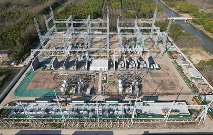 國網(wǎng)上海電力全面推動上海電網(wǎng)建設(shè)向智慧、綠色、低碳方向轉(zhuǎn)變
