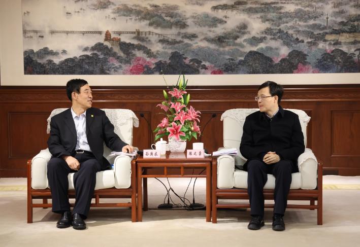 中國能建黨委副書記、總經(jīng)理孫洪水與南京市市長陳之常會談