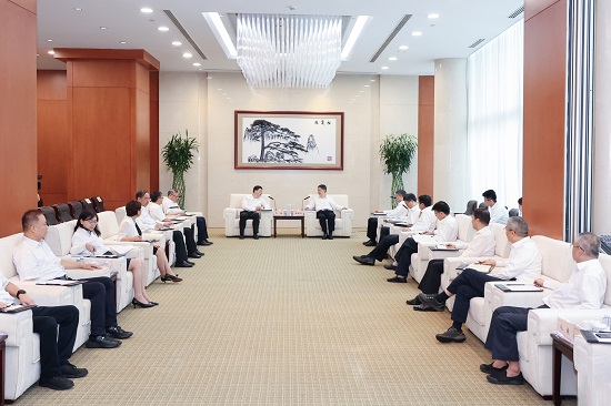 華能集團黨組書記、董事長溫樞剛會見山西省委常委、太原市委書記韋韜