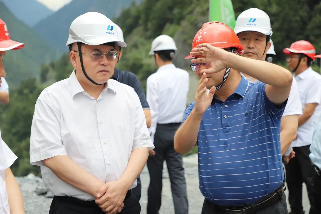 葉向東到四川區(qū)域企業(yè)調研