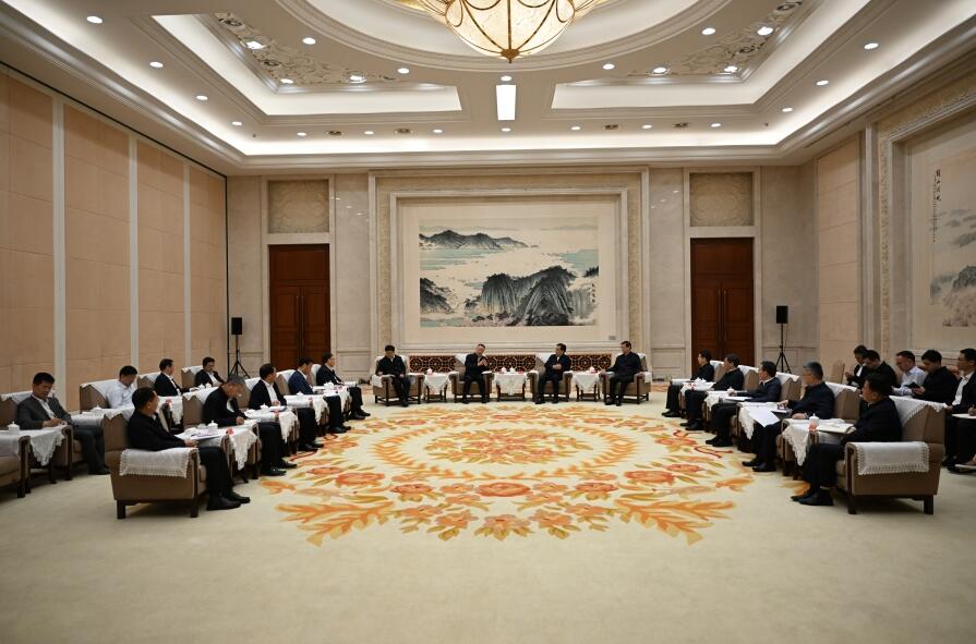 三峽集團(tuán)董事長、黨組書雷鳴山拜會江蘇省委書記信長星、 省長許昆林