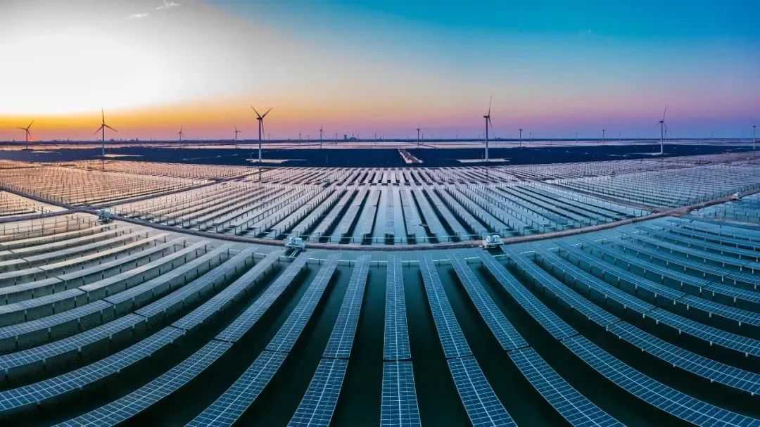突破3億千瓦時(shí)，?；瘓F(tuán)一期300MW光伏發(fā)電項(xiàng)目實(shí)現(xiàn)年度目標(biāo)