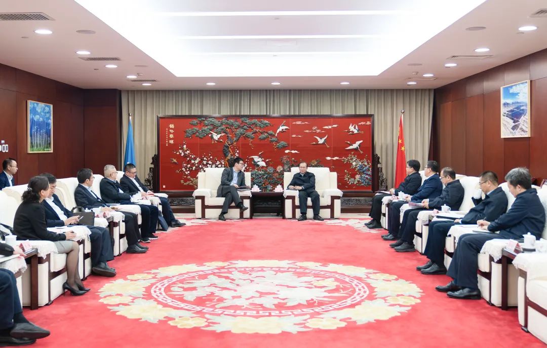 華電黨組書記、董事長江毅會見上海電氣集團黨委書記、董事長吳磊