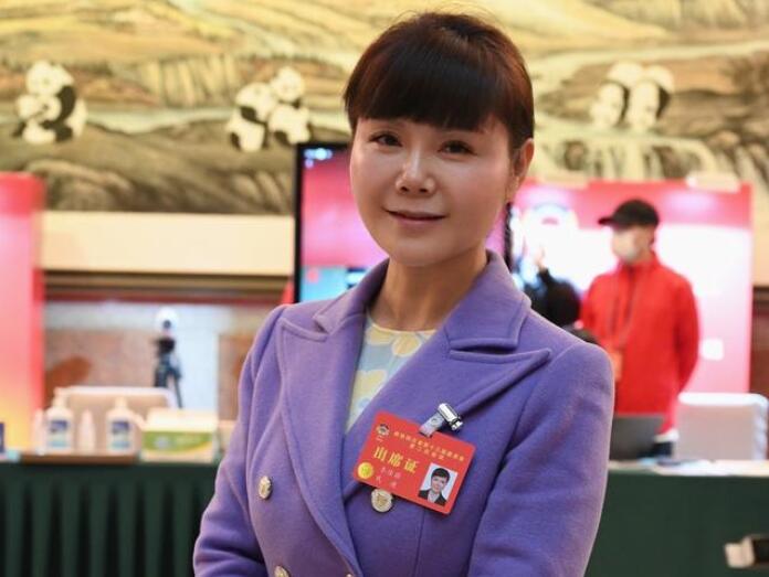 四川省政協(xié)委員李佳蔚：四川要優(yōu)化碳產(chǎn)品、參與碳交易，不斷完善碳設(shè)施