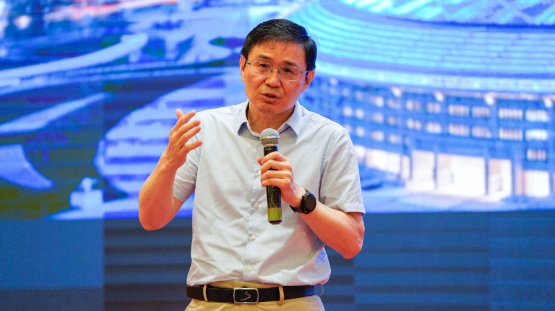 隆基綠能鐘寶申：2025年公司將會率先回到增長軌