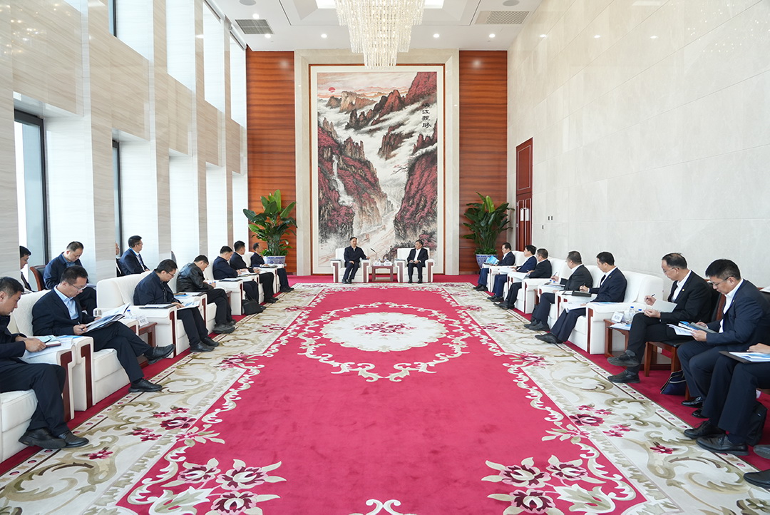 中國(guó)能建黨委書記、董事長(zhǎng)宋海良與山西省委常委、大同市委書記盧東亮?xí)? /></a></div>
				<div   id=
