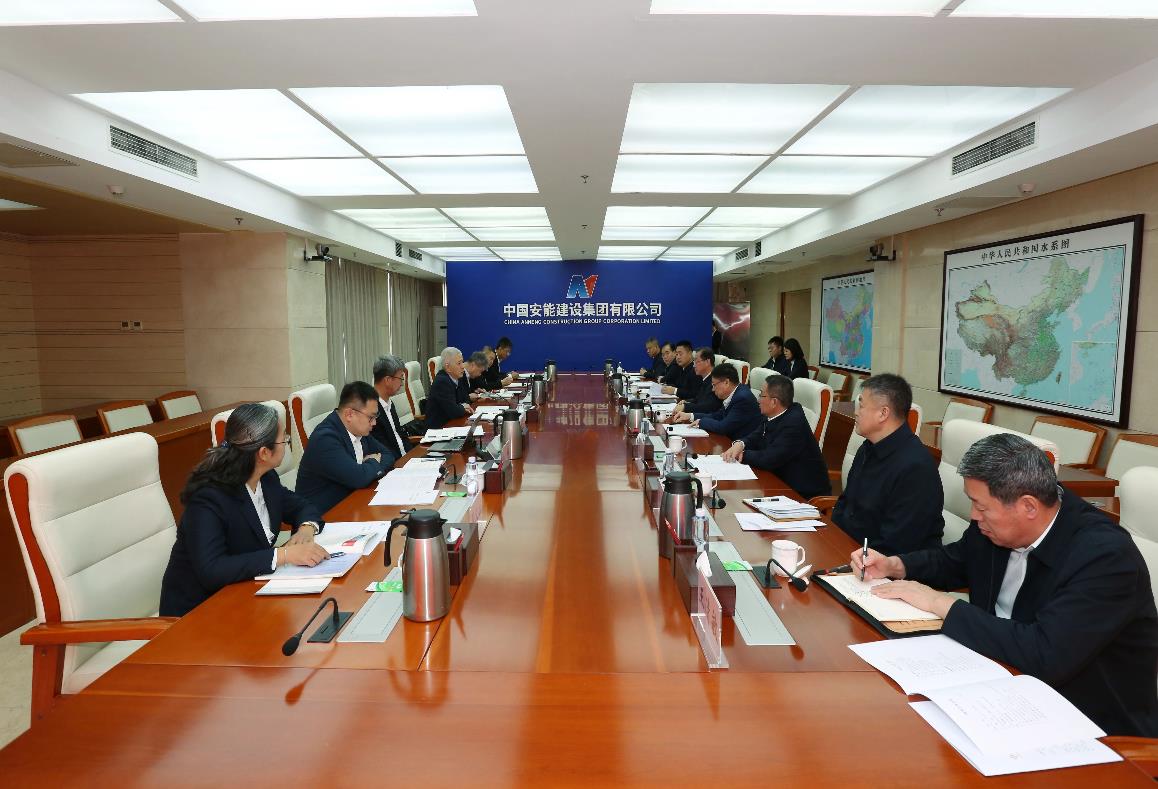 中國安能集團黨委書記、董事長陳奕輝與中國一重集團黨委書記、董事長徐鵬舉行工作會談